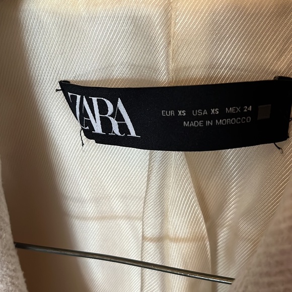 Zara. White double breasted coat xs oversized look - Picture 5 of 7